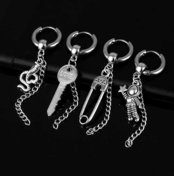 Baumelnder Schlüsselanhänger mit Schlangen-Astronauten-Ohrring, Edelstahl-Quaste, baumelnder Hip-Hop-Körper-Piercing-Schmuck4432515