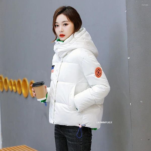 Piumino da donna streetwear lucido moda invernale giacca in cotone con cappuccio parka da donna imbottito casual piumino corto spesso da neve