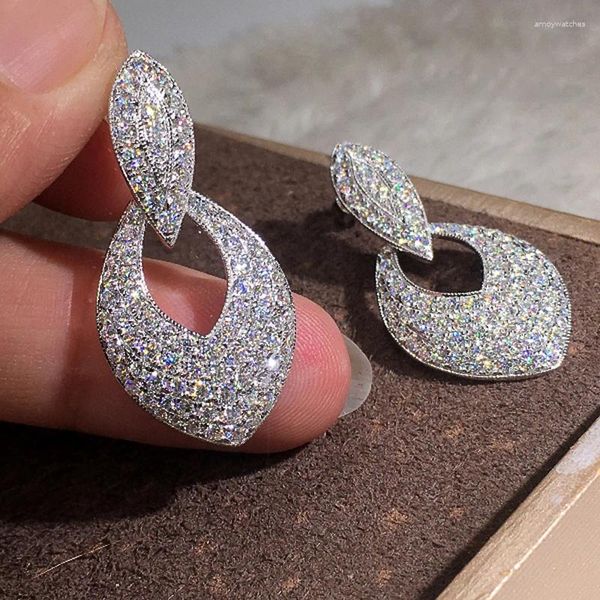 Boucles d'oreilles pendantes Huitan Bling couleur argent goutte pour femmes accessoires de tempérament tendances de fiançailles de mariage bijoux d'éternité 2023