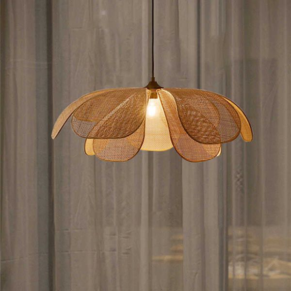 Lampade Lampade a sospensione per casa da tè giapponese Petali di tessitura in rattan Lampada a sospensione in vimini per salotto Sala da pranzo Camera da letto Lampadina E27 AA230407