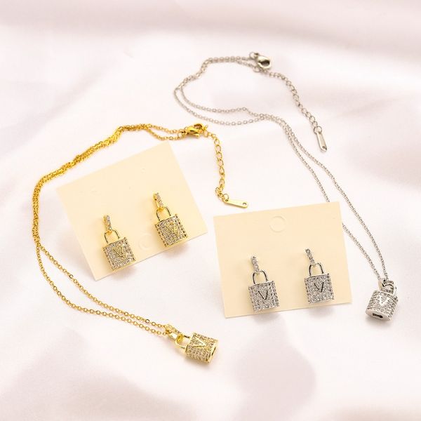 Jugendmode Halskette Ohrringe Set 18K vergoldet Schloss Halskette Designer Marke Charm Schmuck Set Weihnachten Liebe Geschenk Ohrringe