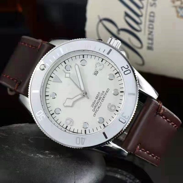Relógios de pulso Tudo para homens 2023 relógios masculinos Três agulhas Relógio de quartzo Alta qualidade Top marca de luxo Relógio moda Genebra pulseira de couro Montre de luxe