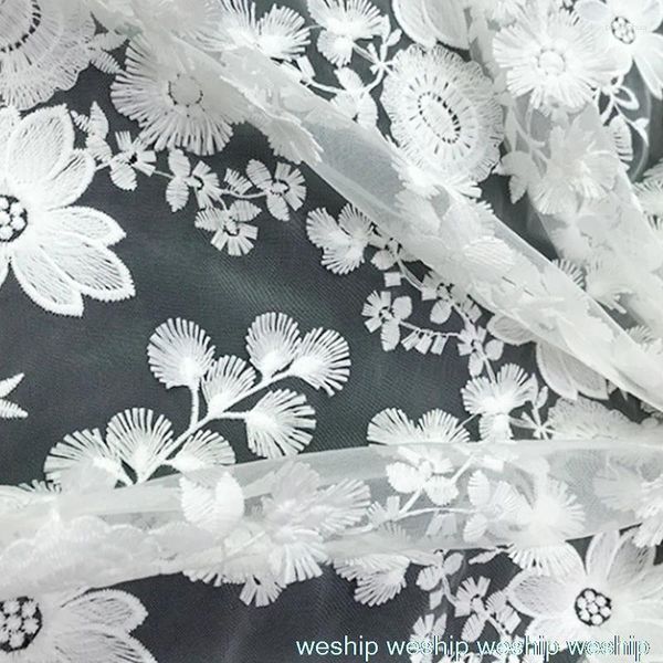 Kleidung Stoff 1yards Weiße Blume Hohl Net Garn Stickerei Spitze Mesh Hochzeit Kleid Tuch DIY Bekleidungs Zubehör Vorhänge