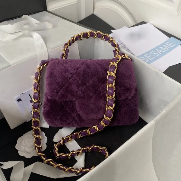 10A Borsa con patta in lana di alta moda per le donne Borse a tracolla firmate Pelle di agnello all'interno Borse a tracolla piccole nere gialle Borsa da sposa di lusso con abito da donna con scatola