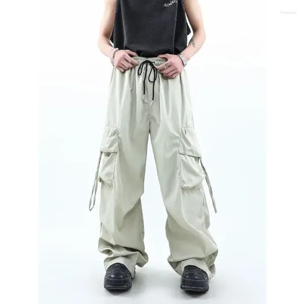 Calças masculinas Kpop bege carga homens harajuku y2k vintage streetwear oversize perna larga pára-quedas calças masculinas moda coreana