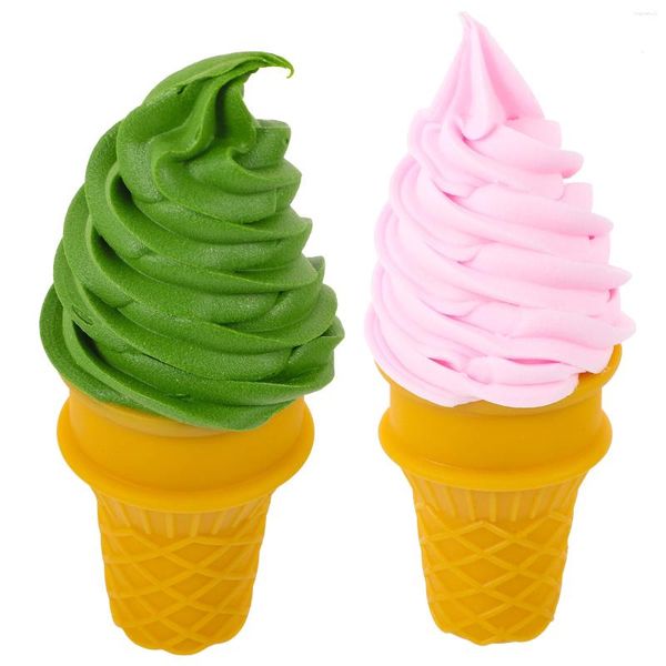 Decorazione per feste 2 pezzi Simulazione Gelato Giocattoli per bambini Ragazze Adorabile palloncino Modello in plastica Decor Puntello artificiale Gelato decorativo per bambini