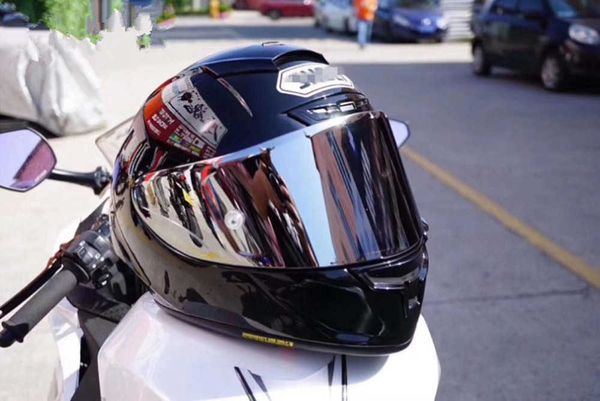 Nuovi occhiali da moto SHOEI X14 in fibra di carbonio di alta qualità integrati per uomo e donna per la sicurezza di quattro stagioni L23118