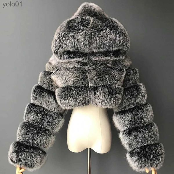 Pelliccia da donna Pelliccia sintetica Pelliccia spessa e sciolta Giacca in peluche Donna Ragazze Moda Inverno Pelliccia sintetica Cappotto corto Soffice zip con cappuccio Giacca corta caldaL231120