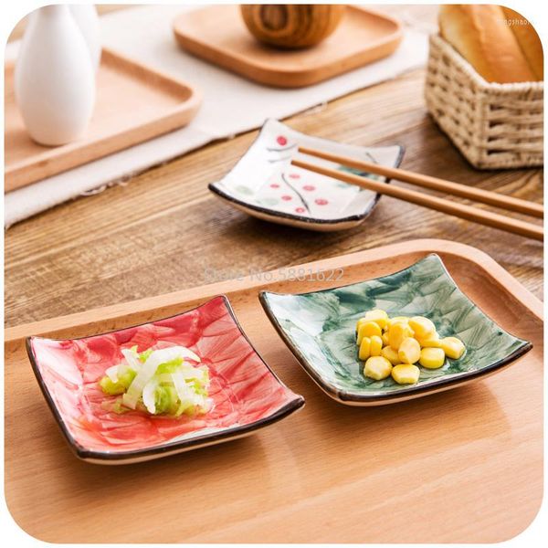 Geschirr-Sets, 4-teilig, Keramik, kleine Saucenschale, japanischer Stil, buntes Design, klassisches Sushi, Soja, Wasabii zu verkaufen