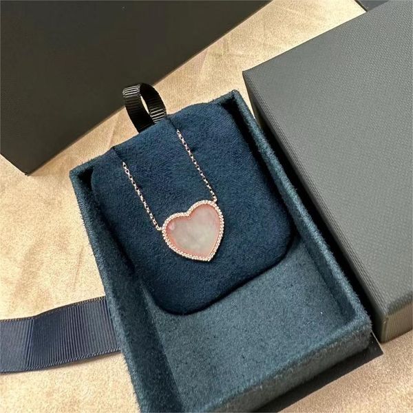 Luxo uma marca amor coração designer pingente colares mulheres charme pérola elegante corações rosa diamante goth moissanite corrente choke colar jóias