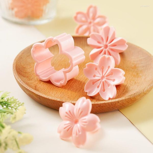 Moldes de cozimento em forma de flor em forma de flor Stamp Biscoit Cutter Rosa Ferramenta de Flores de Charm Diy Ferramenta Ferramenta de Fondant