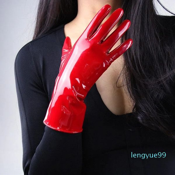 Fingerlose Handschuhe aus Lackleder, weiblich, leuchtend rot, kurzer Stil, 28 cm, ungefüttert, sexy Cosplay-Fäustlinge