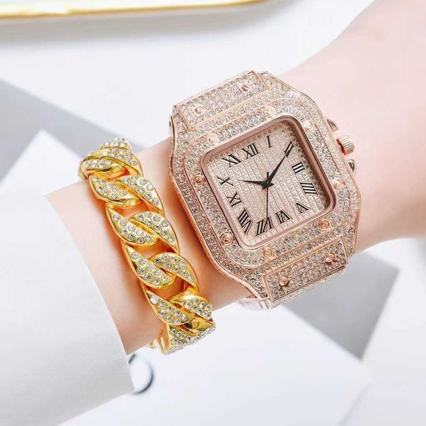 Orologi da donna classici alla moda, minimalista, versatile, cinturino per orologio inglese completo, set di combinazioni di moda 231015