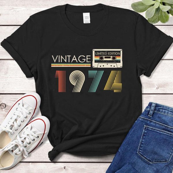 T-shirt da donna Vintage Audio Tape 1974 Camicia in edizione limitata Donna Harajuku 49th 49 anni Birthday Party Retro Tshirt Mother Wife