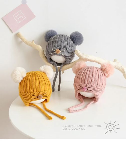 Berretti Cappelli Autunno e inverno Simpatico gattino Cuffie per bambini per maschi e femmine Neonati Cartoon Doppia palla Cappello lavorato a maglia di lana per 6M-3Y 231108