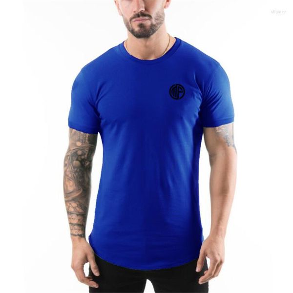 Camisetas masculinas 2023 Roupas de verão Homem T-shirt Mangueira curta Músculos Muscle Guys Casual Joggers Mangas de treino