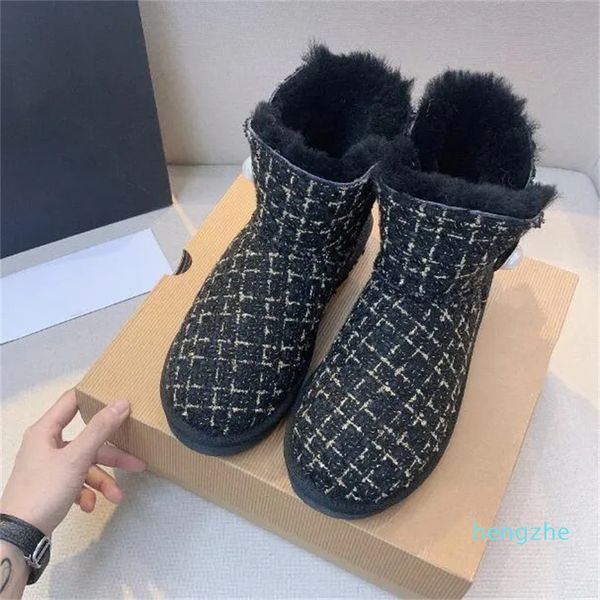 Tasarımcı Kadın İnci Botlar Klasikler Saman Kıvrımlı Yün Ayakkabı Kış Snowfield Antiskid ayak bileği boot Lady Fashion Metal