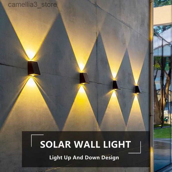 Luzes de parede solares Novo LED ao ar livre Luz de parede solar Jardim Villa Pátio Varanda Paisagem Lâmpada decorativa para cima e para baixo Luzes luminosas de arruela de parede Q231113