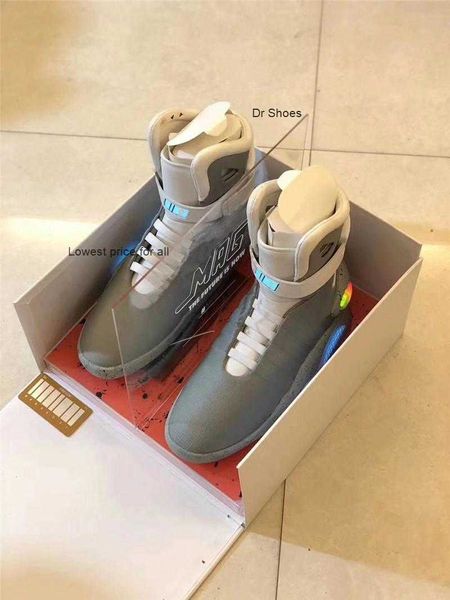 Sneakers Air Mag autentiche Le riviste aeree di Marty Mcfly Ritorno al futuro Scarpe Glow in Dark Grey Led Lighting Up Stivali rossi neri con scatola