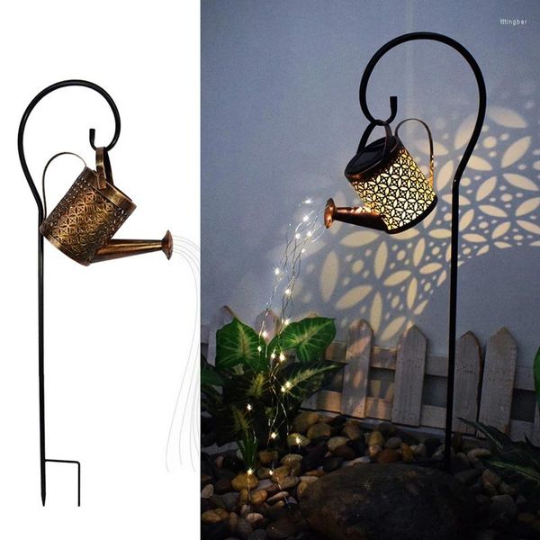 Decorazioni da giardino Luci per annaffiatoio a LED Fata Decorazione a corda stellata ad energia solare per il percorso domestico Pali decorativi Xqmg