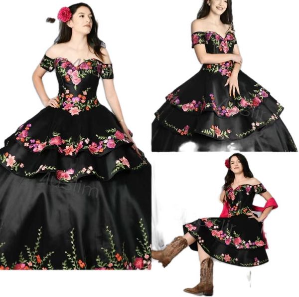 Mexikanische schwarze Quinceanera-Kleider Charro mit abnehmbarem Rock, bunte Stickerei, kurzes 2-in-1-Geburtstagskleid für 15 Jahre