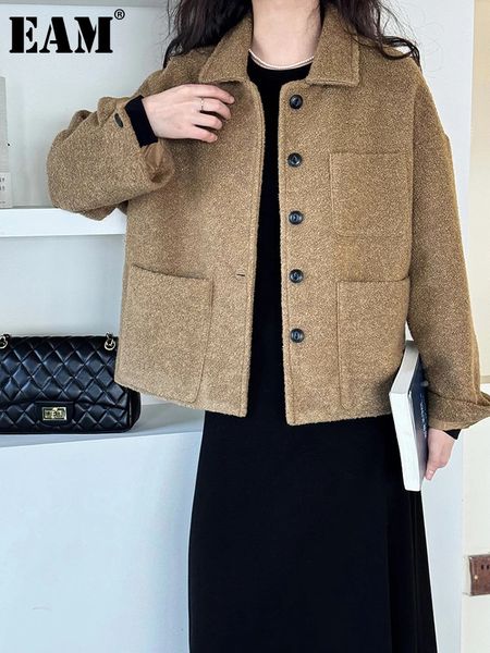 Pelliccia sintetica da donna EAM Vestibilità ampia Tasca color cammello Cappotto corto in lana di grandi dimensioni Cappotto con risvolto Manica lunga Giacca da donna Moda Autunno Inverno 1DH2519 231109