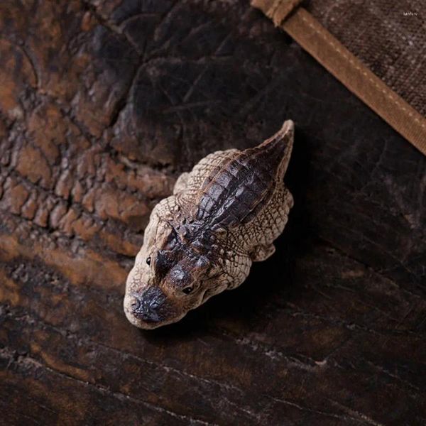 Chá animais de estimação decoração de casa animal de estimação bonito artesanal roxo-areia crocodilo única decoração de mesa para escritório ou