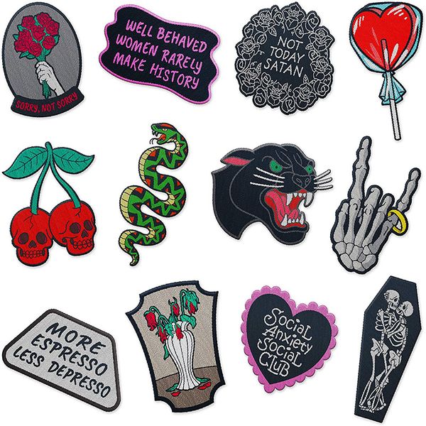 Desen yılan işlemeli rozeti giyim için yamalar üzerinde demir, heavy metal rock müzik bandı yama rock Roll Aptique Ceketler Sırt Çantaları Kot Vests DIY aksesuarları