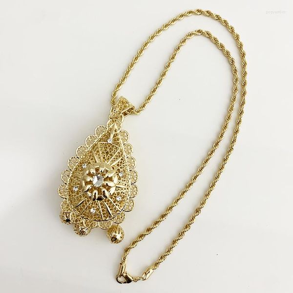 Colares pendentes Corte aristocrática clássica com jóias de cor de ouro de padrão vazio colar de jóias de design duplo de design