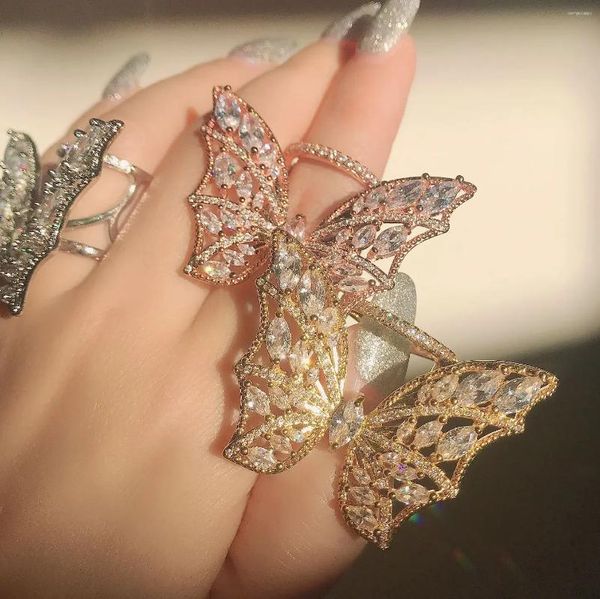 Alyans Lüks Parlak Peri Big Big Out Butterfly Ring Kişilik 3D Kadınların Absered Partisi için Ayarlanabilir