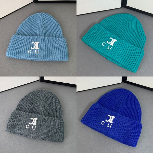 Winter Wolle Gestrickte Beanie Designer Motorhaube Männer Frauen Marke Brief Stickerei Schädel Kappen Eingelegten Kristall Outdoor Reisen Skifahren Sport Mode Zubehör