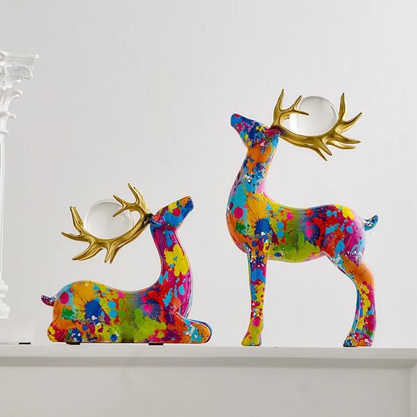 Oggetti decorativi Figurine Sfera di cristallo colorata Statua di cervo Sculture di animali creativi Figurine Decorazione moderna del soggiorno Artigianato decorativo per la casa 231109