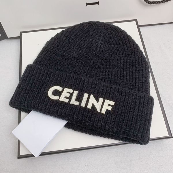 Beanie/Kafatası Kapakları Tasarımcı Beanie Lüks Beanie Mizaç Çok yönlü örme şapka sıcak tasarım şapkası Noel hediyesi güzel