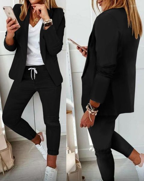 Pantaloni a due pezzi da donna 2023 Autunno 2PCS Collo con risvolto Manica lunga Blazer solido Cappotto con coulisse Set di pantaloni casual Abiti eleganti