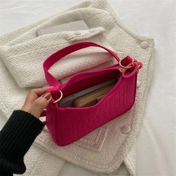 Valigie HLTN01 La borsa a secchiello con coulisse sblocca il fascino della moda che può essere salato o dolce. La ragazza più bella della strada