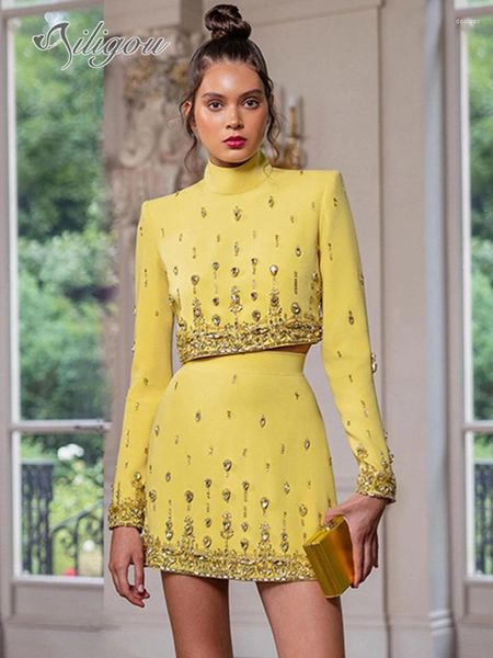 Vestido de duas peças Ailigou 2023 Autumn Fashion Fashion Sexy Diamond Badyed Top Yellow Suit Set de alta qualidade