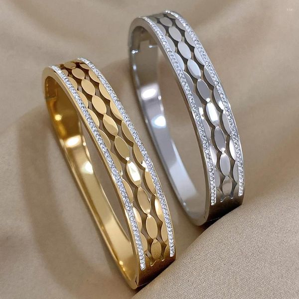 Bangle ODOHAO Trendy Gold Color Oval Geométrico Pulseira de Aço Inoxidável para Mulheres Simples À Prova D 'Água Pulso Jóias Presente