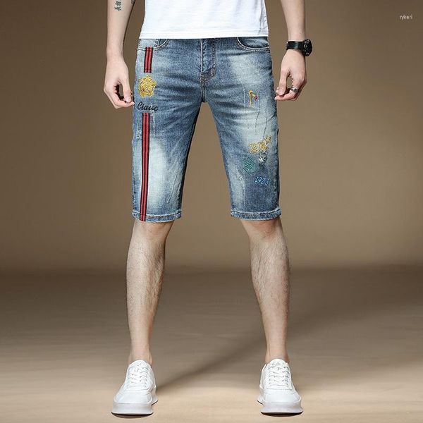 Jeans da uomo moda 2023 pantaloncini di jeans da ragazzo estate sottile marca ricamo foro adolescenti pantaloni corti da cowboy streetwear per uomo