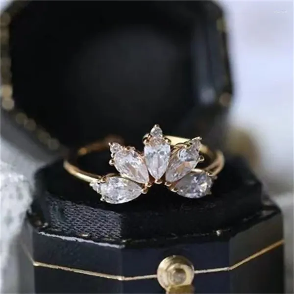 Anéis de casamento 10 estilos Marquise Cut Preto Branco Zircão Rosa Flor Cruz Fina para Mulheres Cor de Ouro Empilhamento Abertura Índice Anel de Dedo