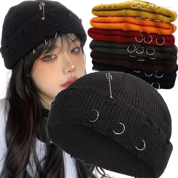 Berets cor sólida chapéu de malha punk hip hop gorros para homens mulheres metal pino anel brimless melão boné inverno quente crochê bonnet chapéus