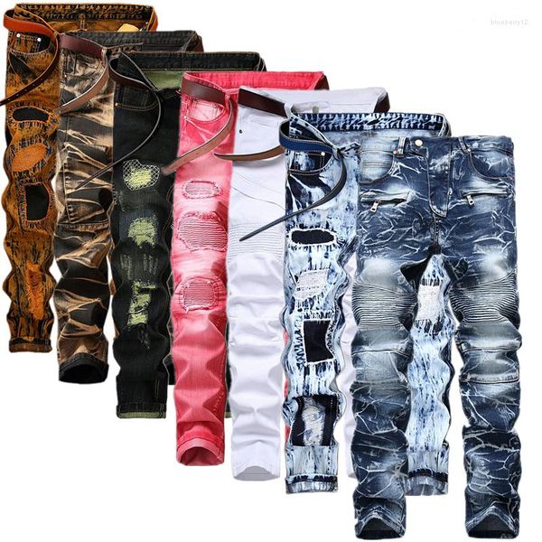 Jeans masculinos Motocicletas Placas plissadas calças de jeans decorativas homens azuis brancos vermelhos verdes amarelo calças casuais