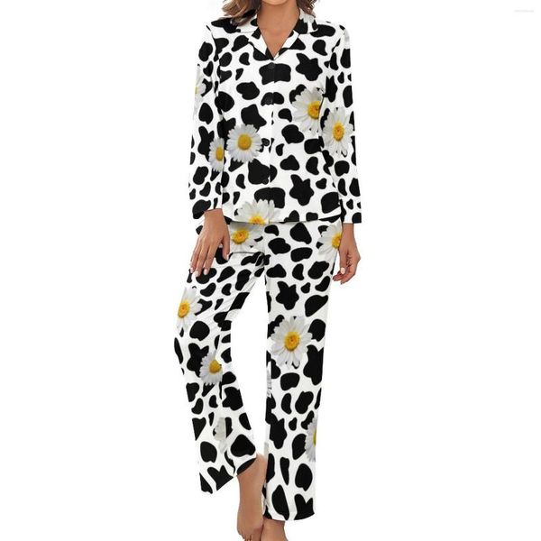 Damen-Nachtwäsche Daisy Cow Print Pyjamas Lady Cute Floral Retro Home Suit Herbst Langarm 2-teiliges ästhetisches V-Ausschnitt-Design-Set