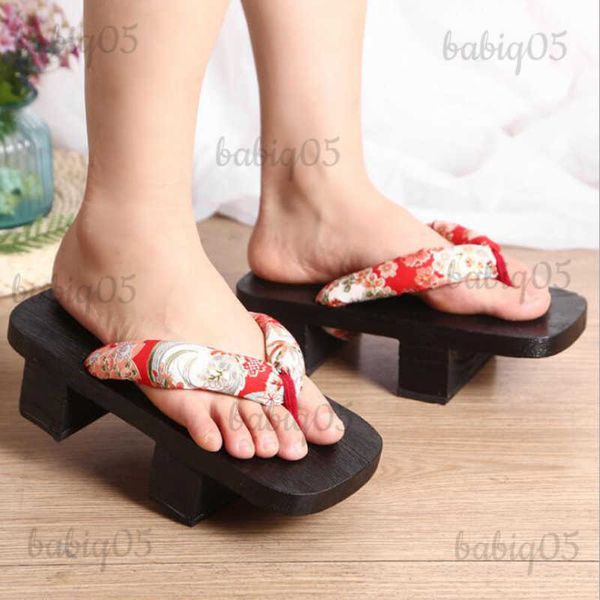 Terlik Yeni dişi terlik yaz Japon ahşap Geta tıkanıklığı ayakkabı sandaletler flip-floplar Çiçek kimono ayakkabı platformu ile iki diş C95 T230410