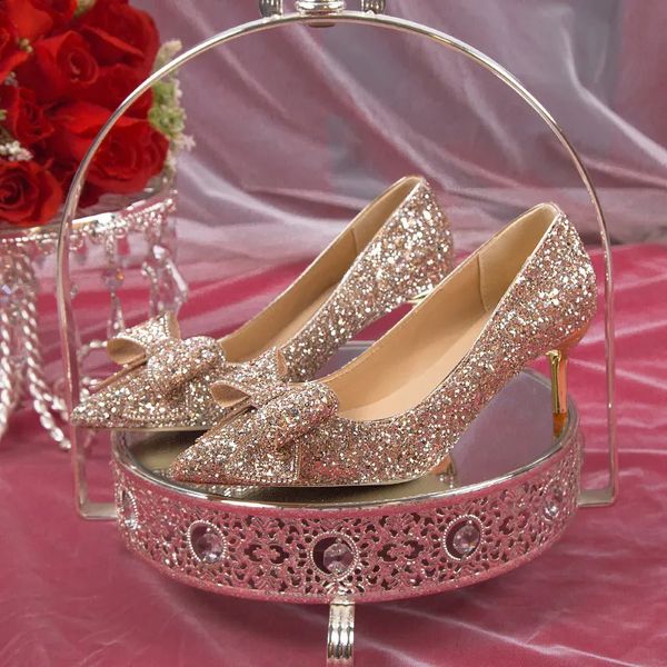 Elbise ayakkabıları rimocy bling parlak parıltı pompaları kadınlar slip-on tatlı bowknot yüksek topuklu ayakkabılar kadın parlıyor ince topuklular düğün ayakkabıları 231110