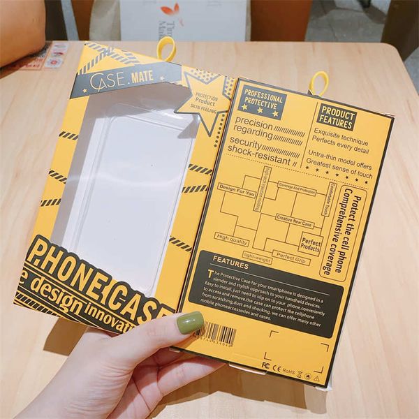 Caixa de pacote de telefone de varejo de papel amarelo universal para iPhone 15 Samsung Embalagem móvel com gancho de inserção interna Fit 14 13 12 11 Plus Pro Max Mini Xr X Xs S21 Note 10 20