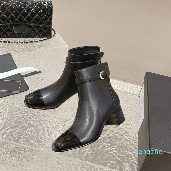Dedo quadrado de couro fivela de pérola botas de tornozelo de salto grosso med sapatos de moda clássico designer botas femininas branco nu