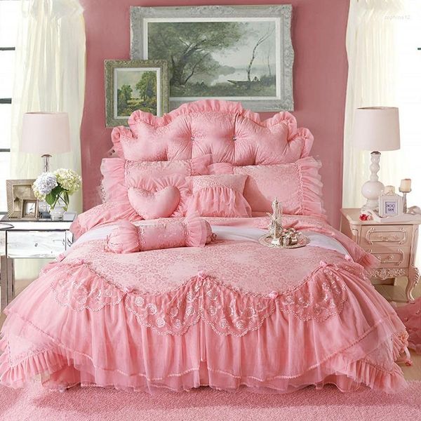 Set di biancheria da letto Pink Lace Princess Luxury Jacquard Raso Cotone Copripiumino Tinta unita Ruffles Copriletto Gonna Letto Federe