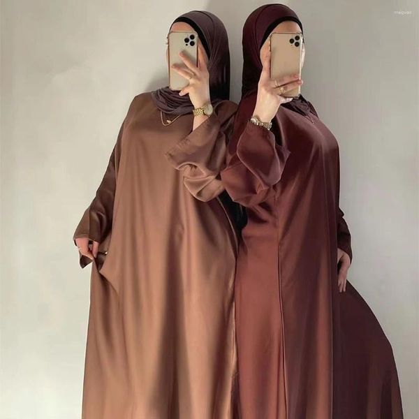 Abbigliamento etnico 2023 Moda Raso Sliky Djellaba Abito musulmano Dubai Figura intera Manica svasata Morbido lucido Abaya Turchia Hijab