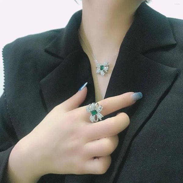 Colar brincos conjunto lihua nicho design alta definição autêntica jóias três peças de anel esmeralda natural pavão verde