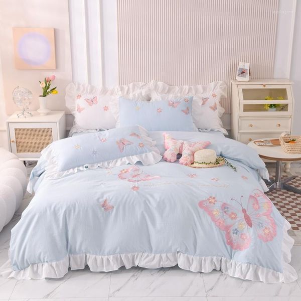Yatak seti kelebek nakış seti pamuk ev tekstil 4pcs düz renkli nevresim kapak yatak etek yatak örtüsü yastık kılıfları